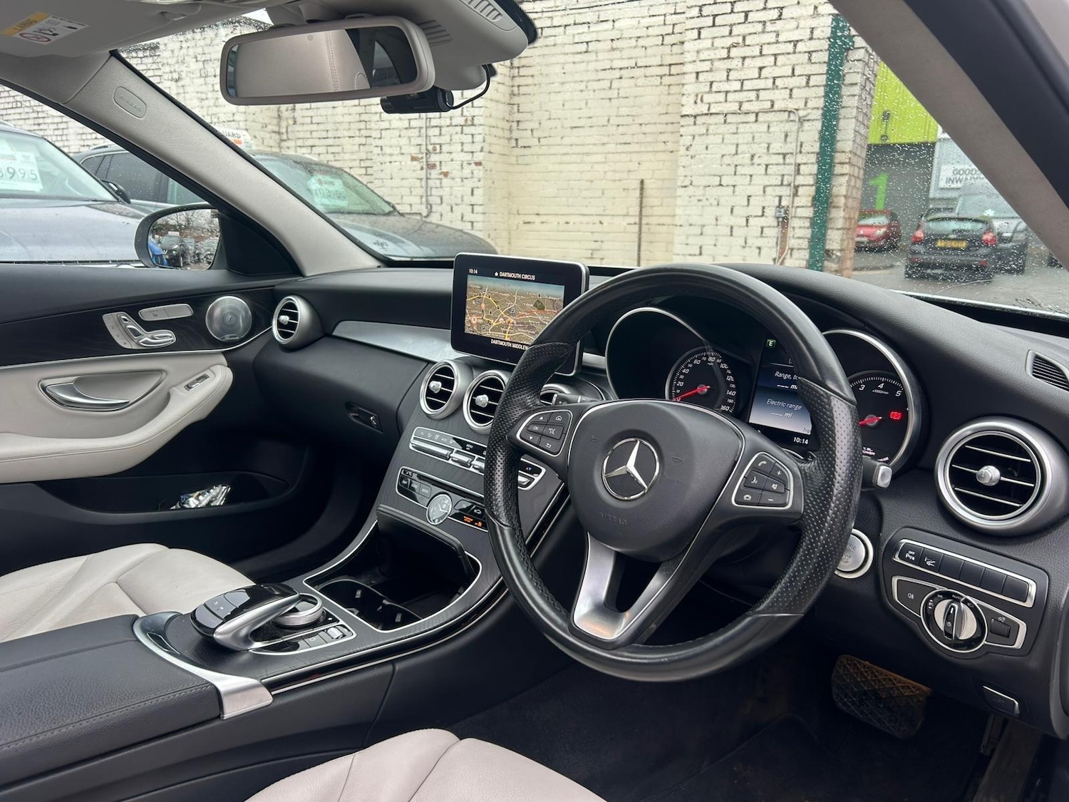 Used Mercedes-Benz C Class 2016 for sale - 77683649: Photo 11