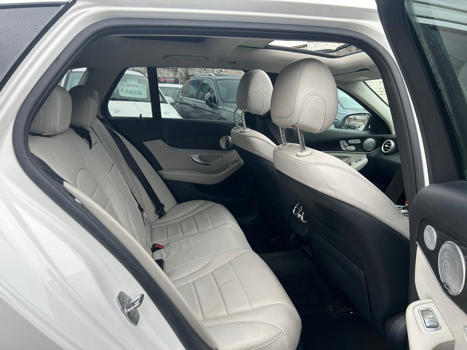 Used Mercedes-Benz C Class 2016 for sale - 77683649: Photo 19