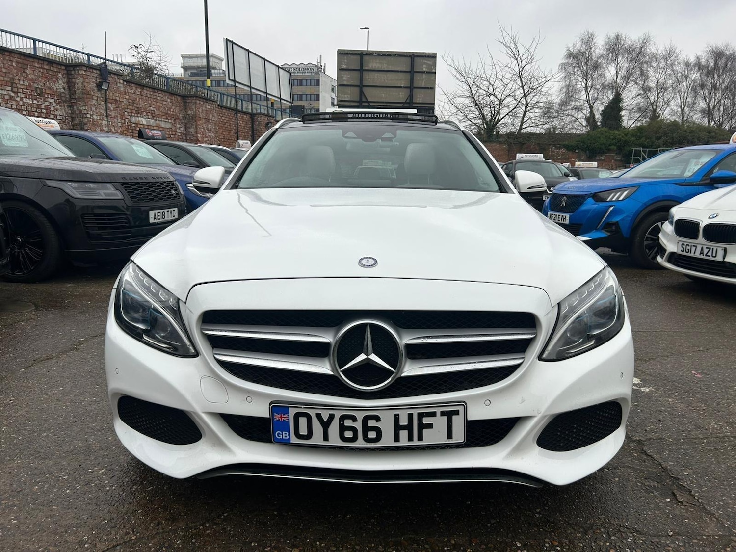 Used Mercedes-Benz C Class 2016 for sale - 77683649: Photo 6