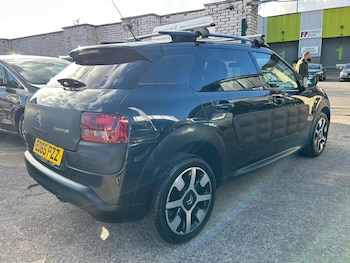 Used Citroen C4 Cactus 2015 for sale - 77982564: Photo