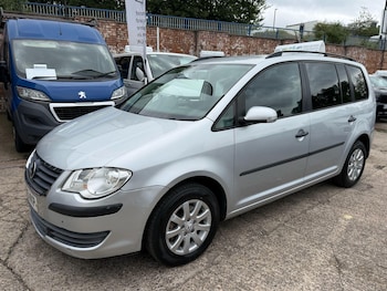 Used Volkswagen Touran 2009 for sale - 78891738: Photo