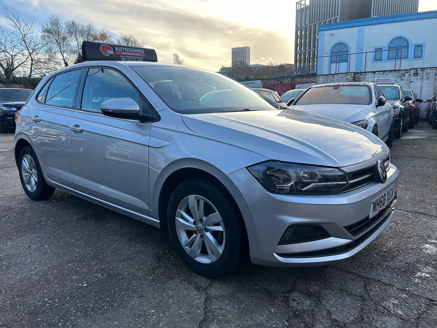 Used Volkswagen Polo 2019 for sale - 76781438: Photo 1