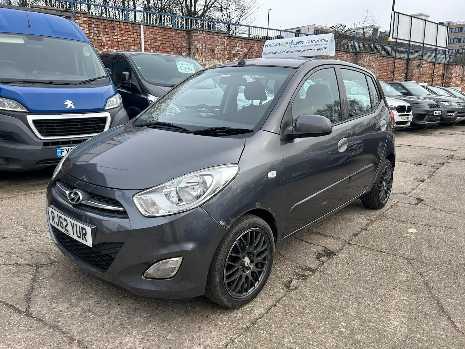 Used Hyundai i10 2012 for sale - 77585973: Photo 3