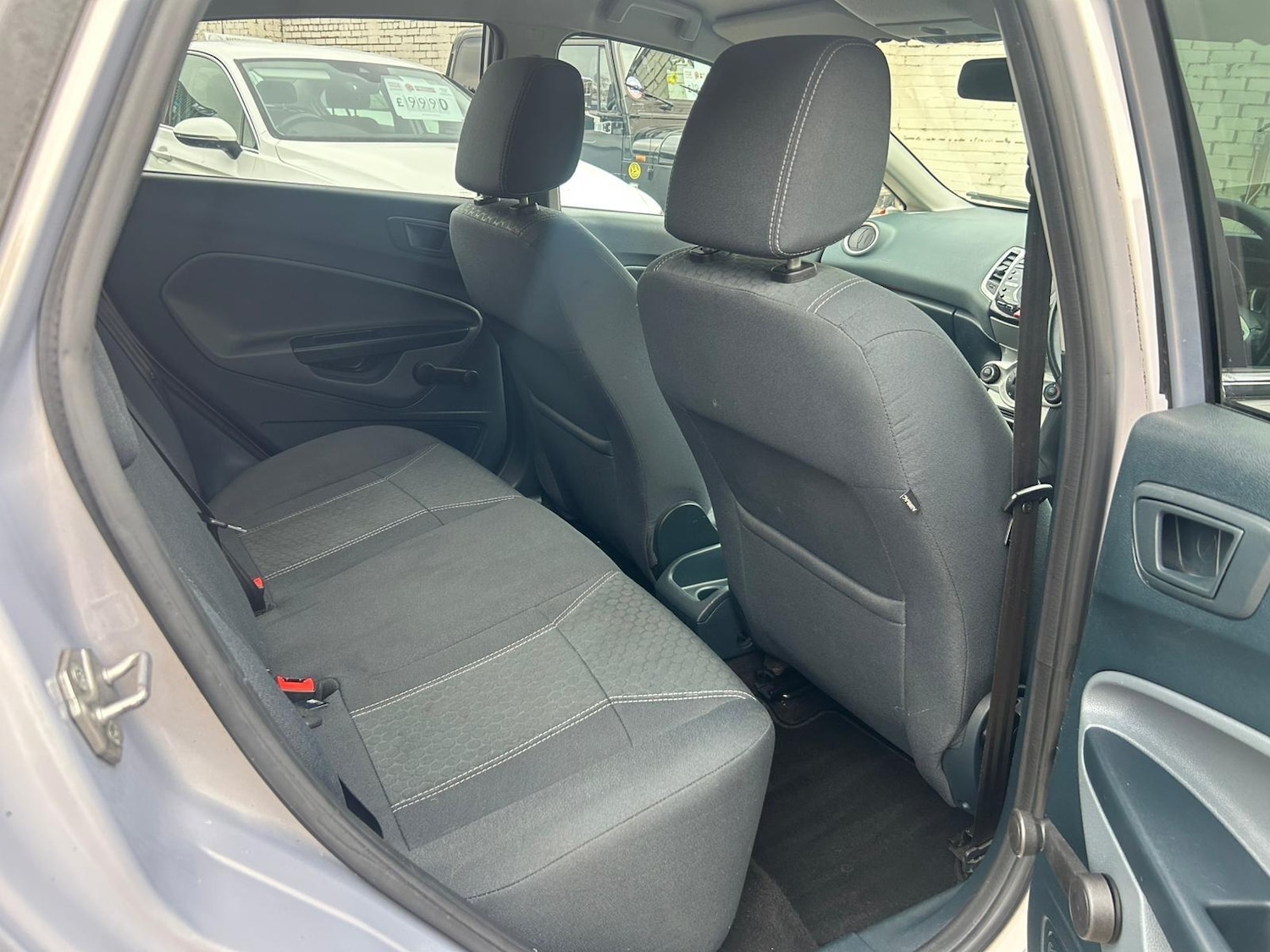 Used Ford Fiesta 2011 for sale - 76992336: Photo 12