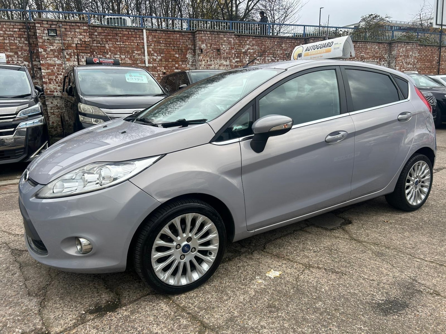 Used Ford Fiesta 2011 for sale - 76992336: Photo 3