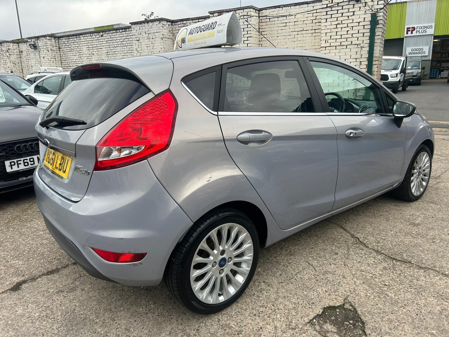 Used Ford Fiesta 2011 for sale - 76992336: Photo 5