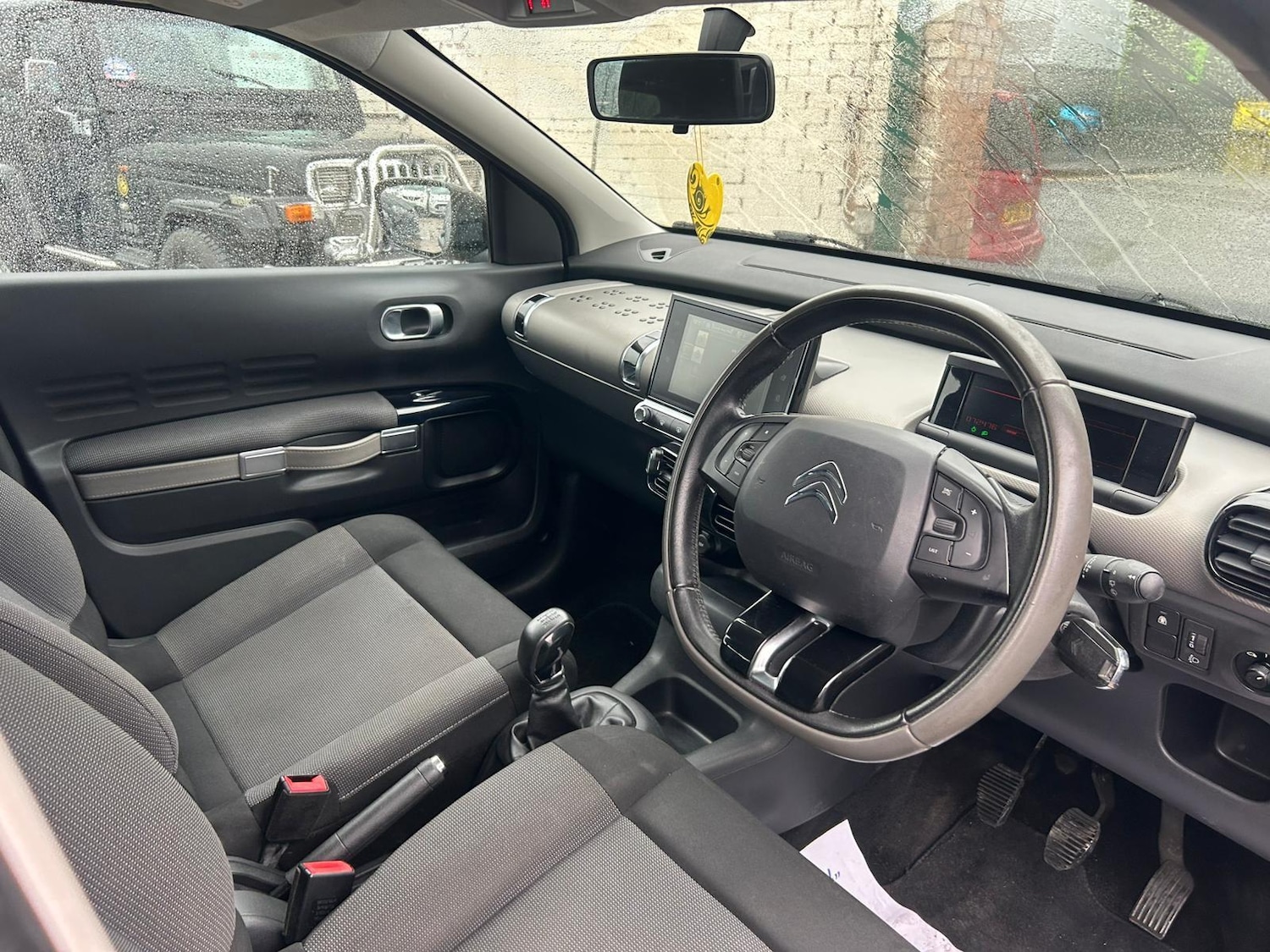 Used Citroen C4 Cactus 2016 for sale - 76952865: Photo 11