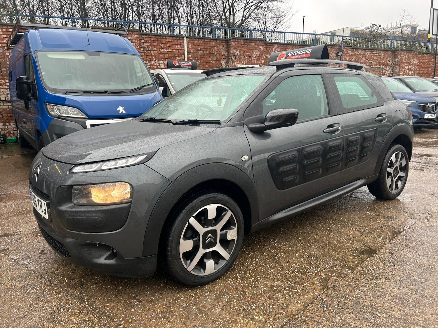 Used Citroen C4 Cactus 2016 for sale - 76952865: Photo 3