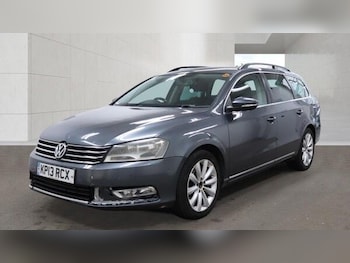 Used Volkswagen Passat 2013 for sale - 79465218: Photo