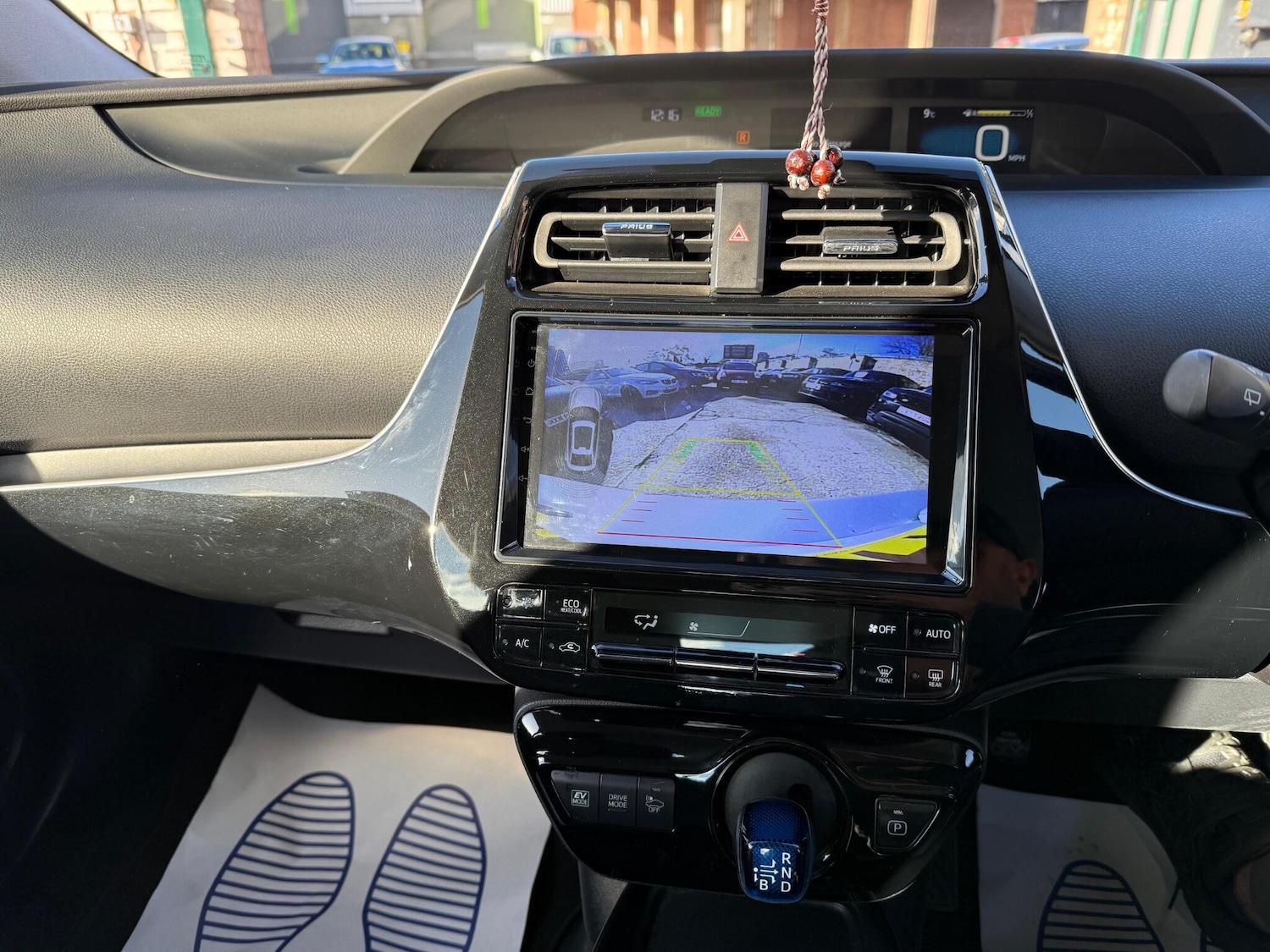 Used Toyota Prius 2024 for sale - 76440414: Photo 12