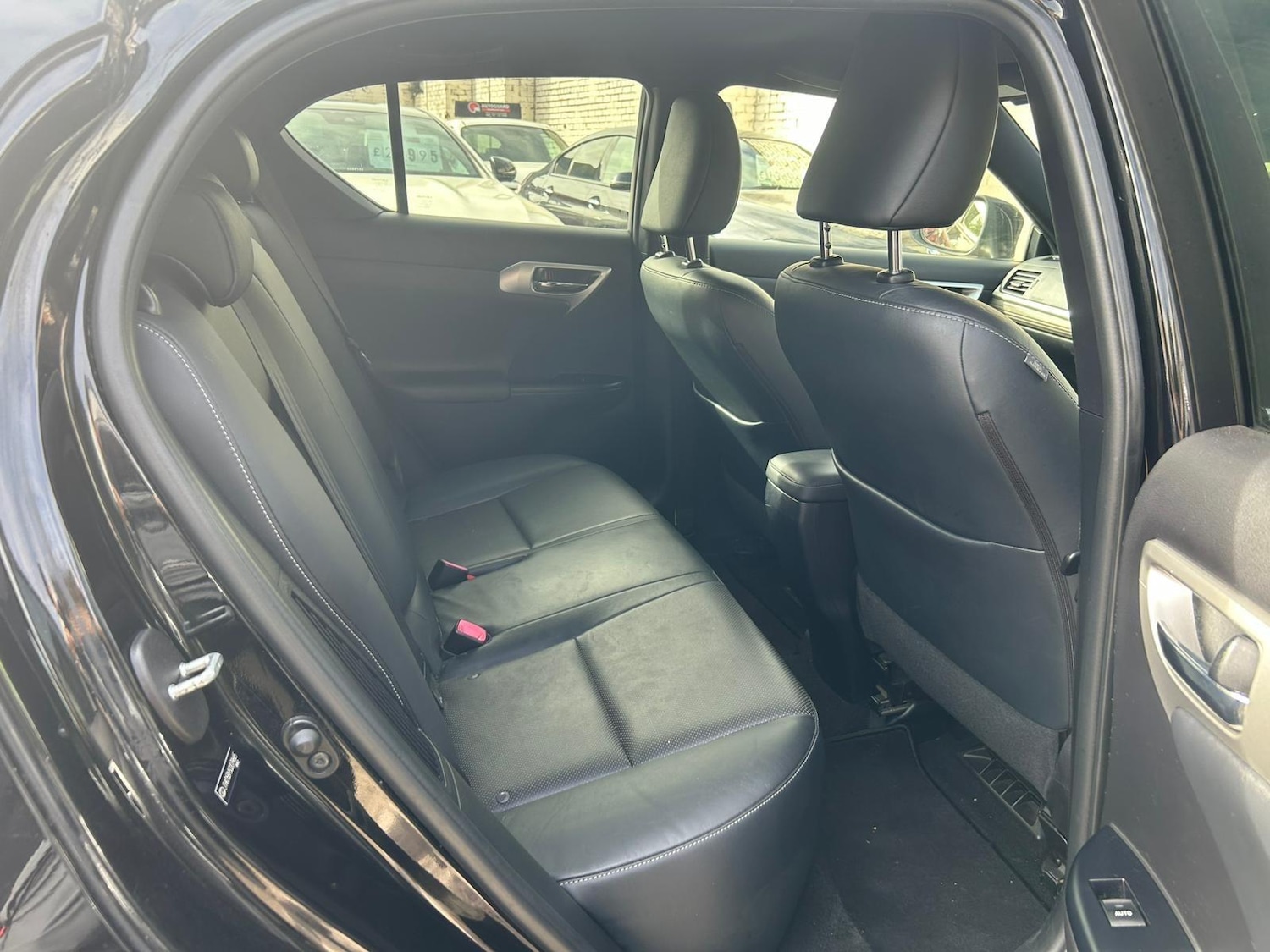 Used Lexus CT 2012 for sale - 76189812: Photo 14