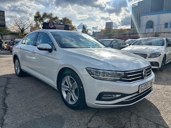 Used Volkswagen Passat 2020 for sale - 76996265: Photo