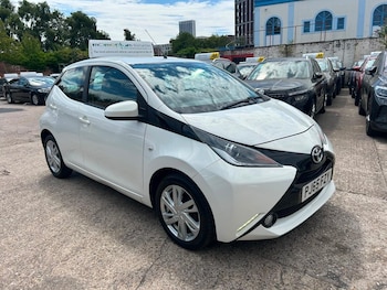 Used Toyota AYGO 2015 for sale - 79303487: Photo