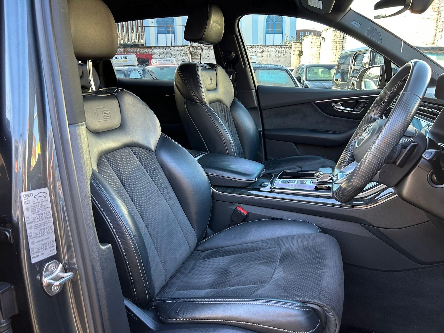 Used Audi Q7 2020 for sale - 76824567: Photo 10