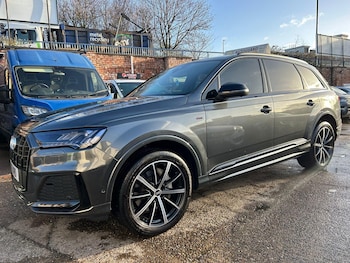 Used Audi Q7 2020 for sale - 76824567: Photo