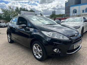 2012 (62) - 1.25 Zetec 5dr [82]
