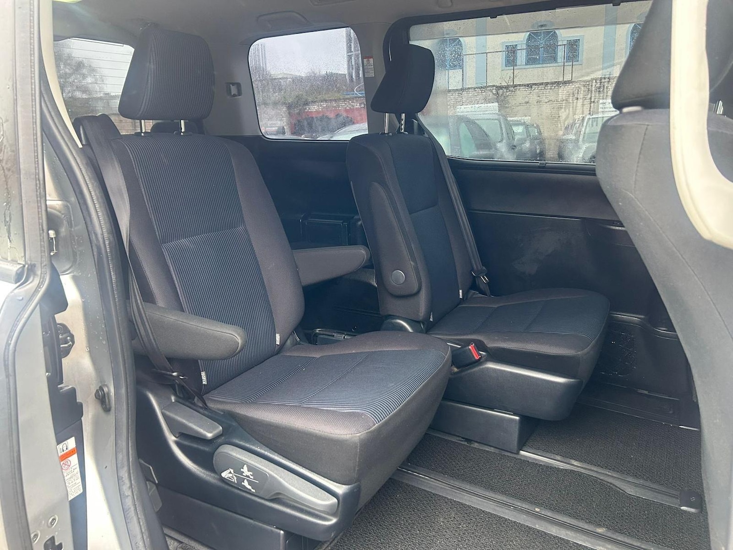 Used Toyota Voxy 2024 for sale - 78006518: Photo 14