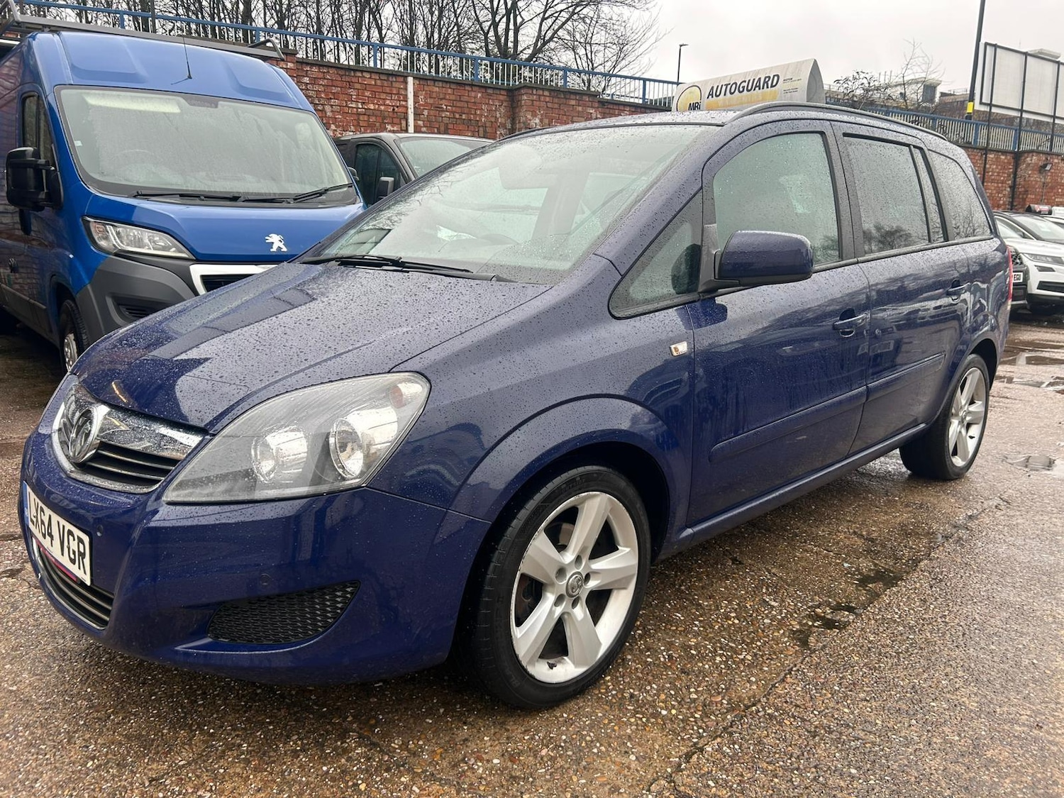 Used Vauxhall Zafira 2014 for sale - 77320296: Photo 3
