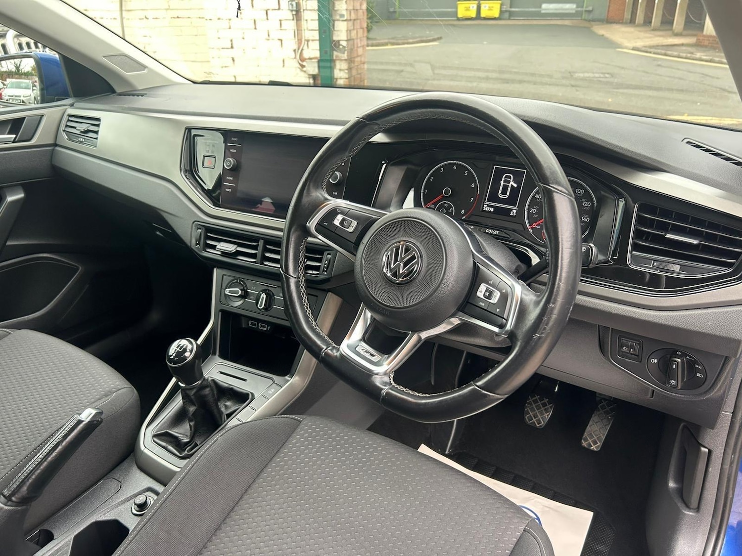 Used Volkswagen Polo 2019 for sale - 76990398: Photo 11