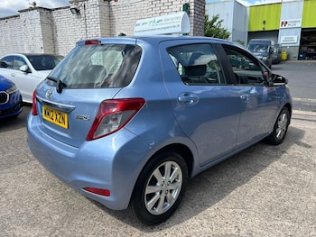 Used Toyota Yaris 2012 for sale - 78503800: Photo