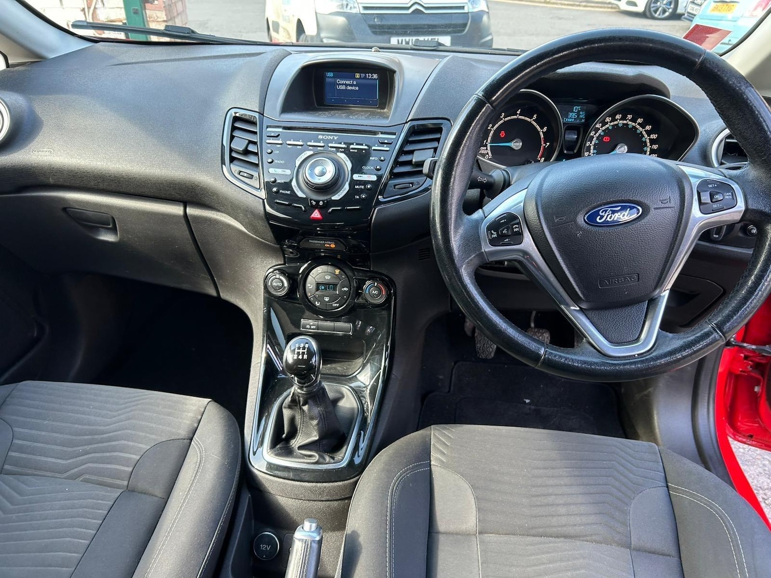 Used Ford Fiesta 2015 for sale - 78058760: Photo 10