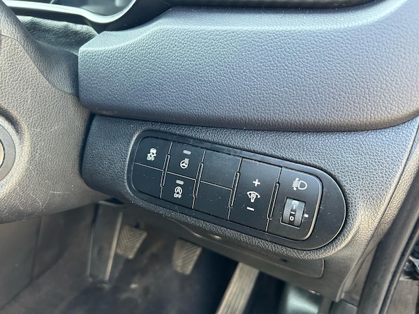 Used Kia Carens 2018 for sale - 75578084: Photo 14