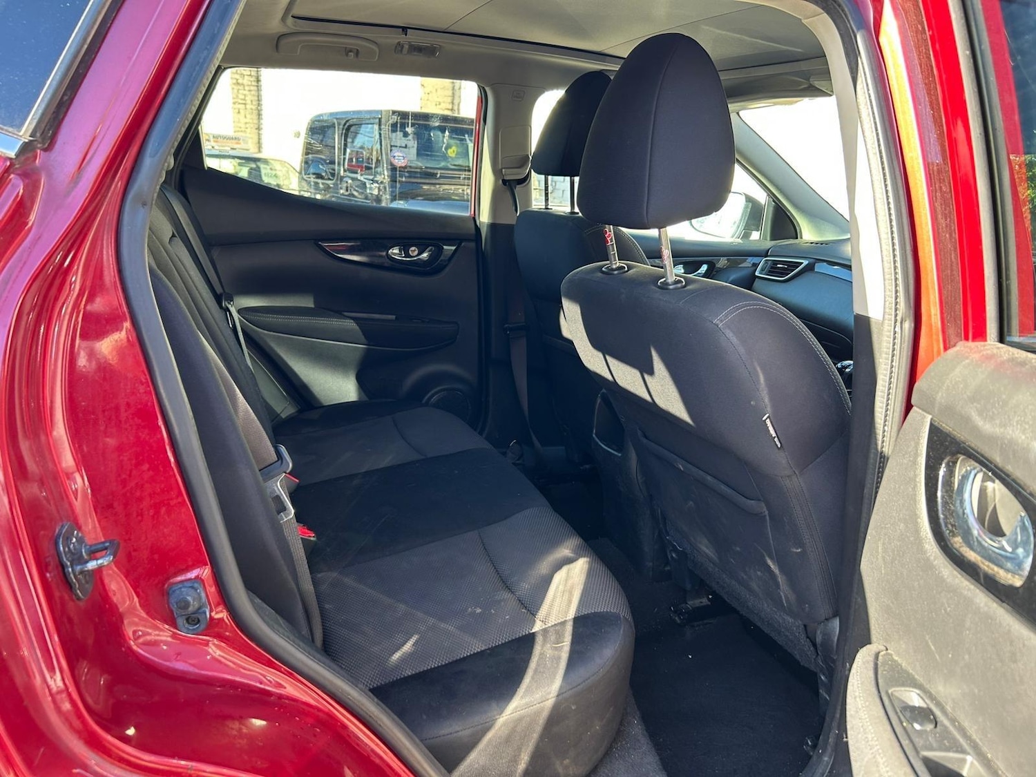 Used Nissan Qashqai 2014 for sale - 76360411: Photo 12