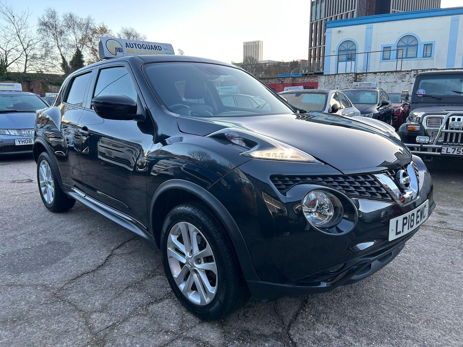 Used Nissan Juke 2018 for sale - 76801148: Photo 1