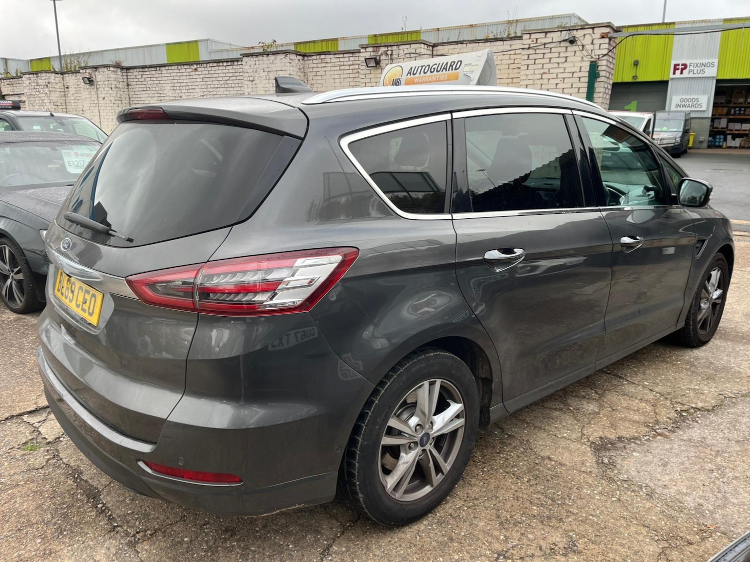 Used Ford S-Max 2019 for sale - 76260056: Photo 4