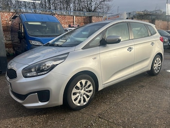 Used Kia Carens 2014 for sale - 76942448: Photo