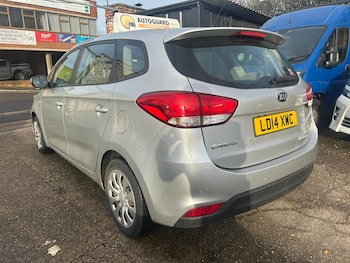 Used Kia Carens 2014 for sale - 76942448: Photo