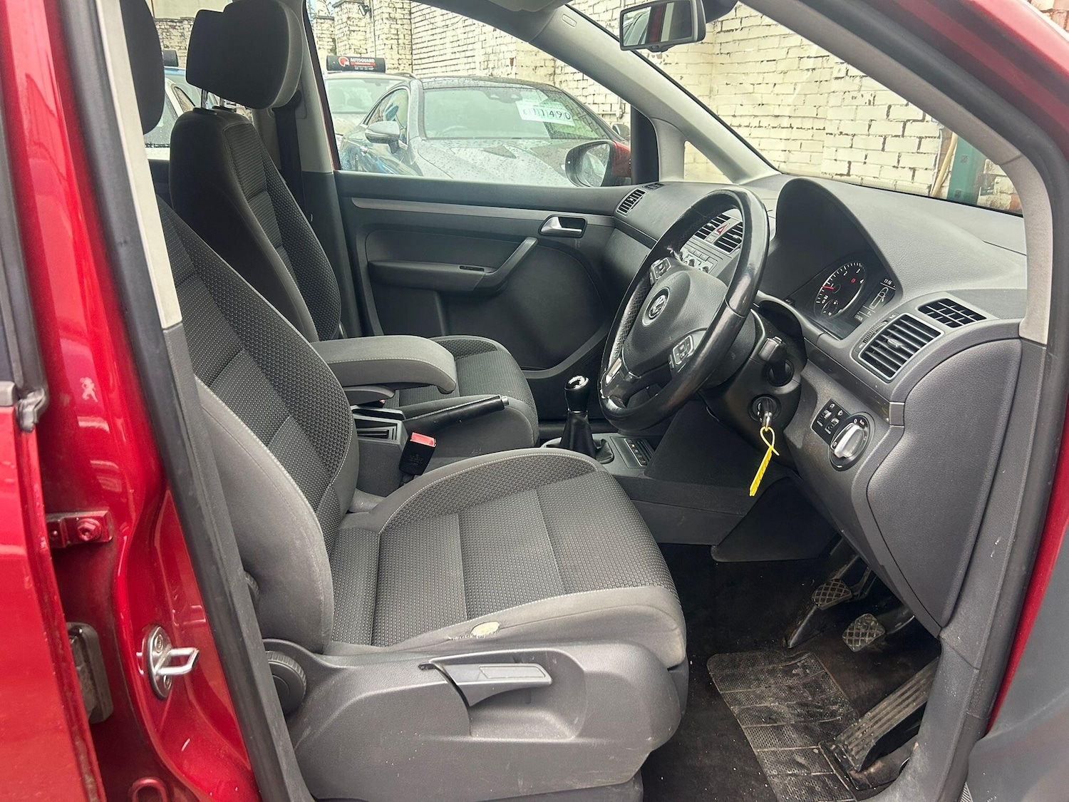 Used Volkswagen Touran 2013 for sale - 77400399: Photo 10