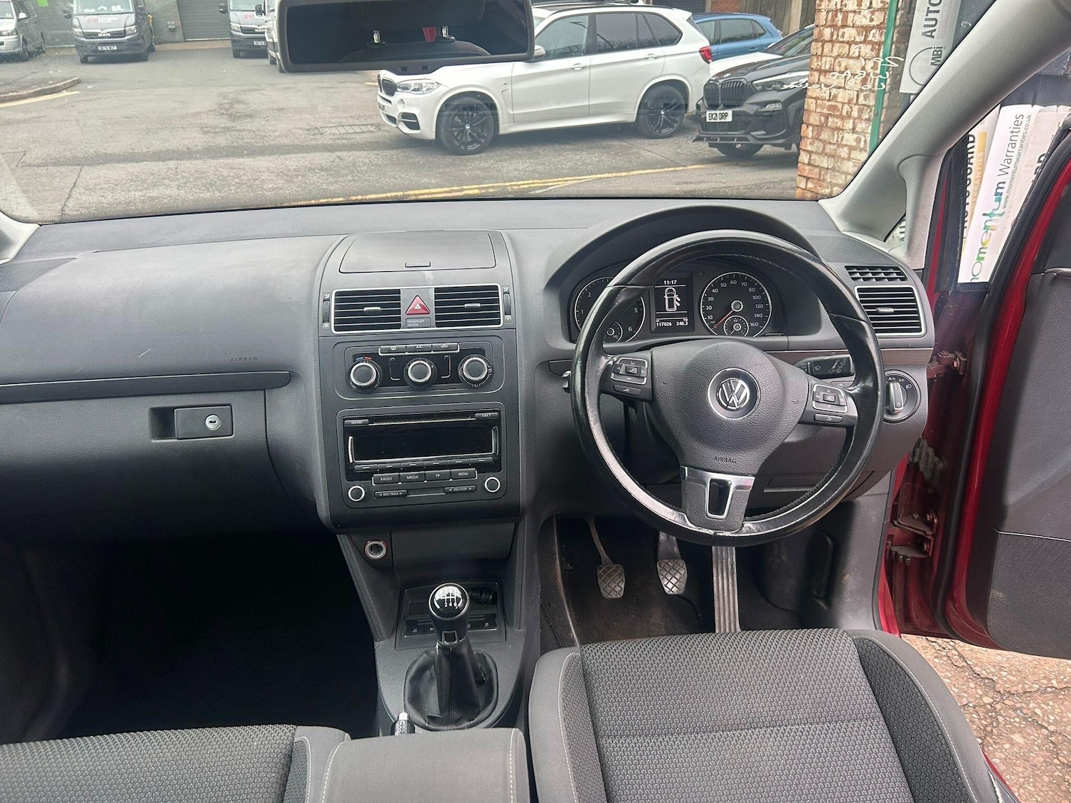 Used Volkswagen Touran 2013 for sale - 77400399: Photo 11