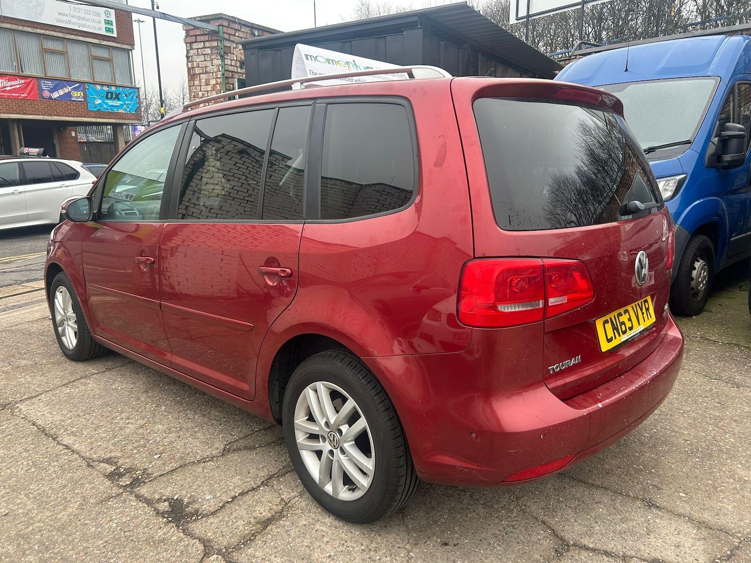 Used Volkswagen Touran 2013 for sale - 77400399: Photo 5