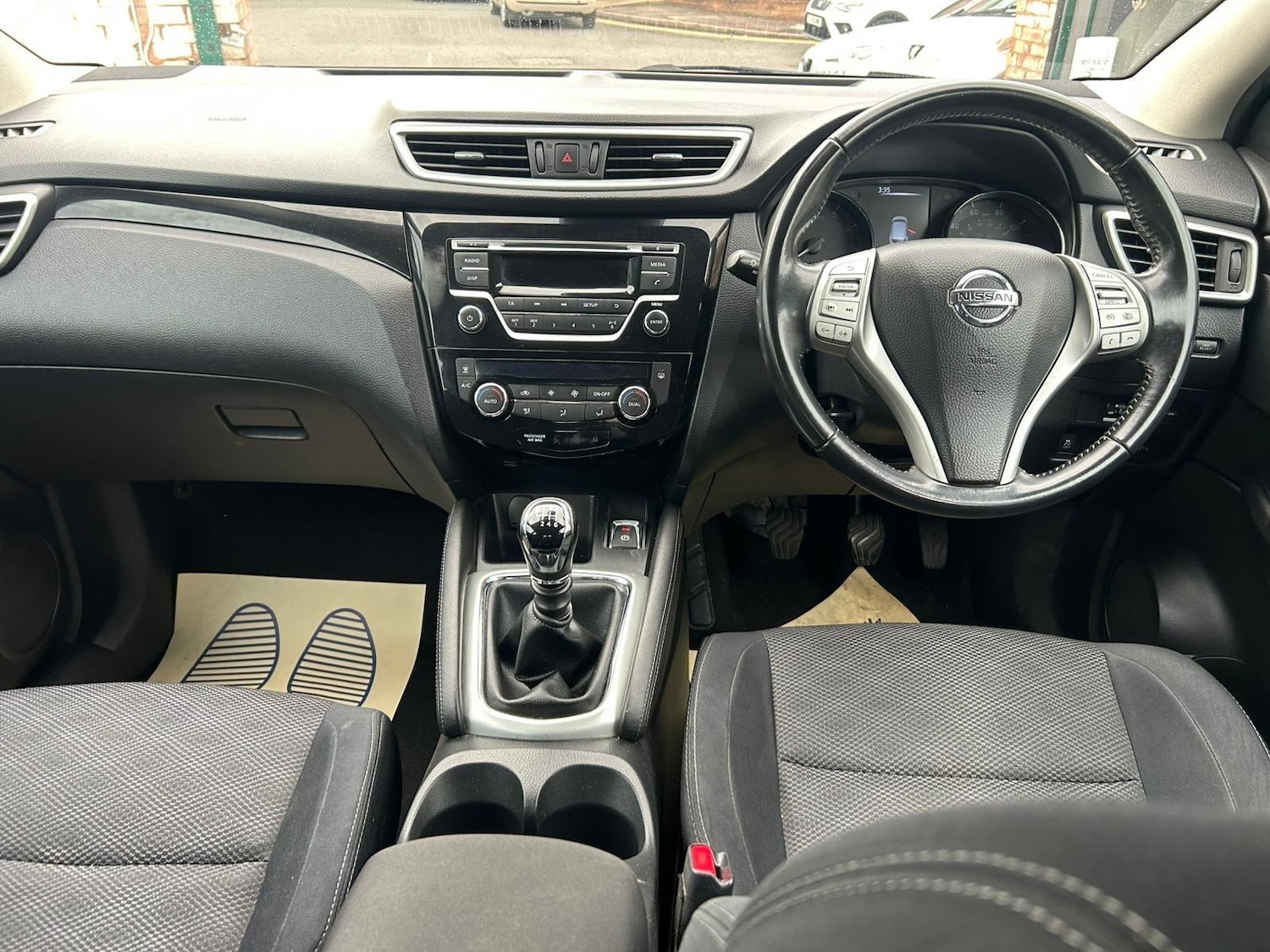 Used Nissan Qashqai 2015 for sale - 76361474: Photo 10