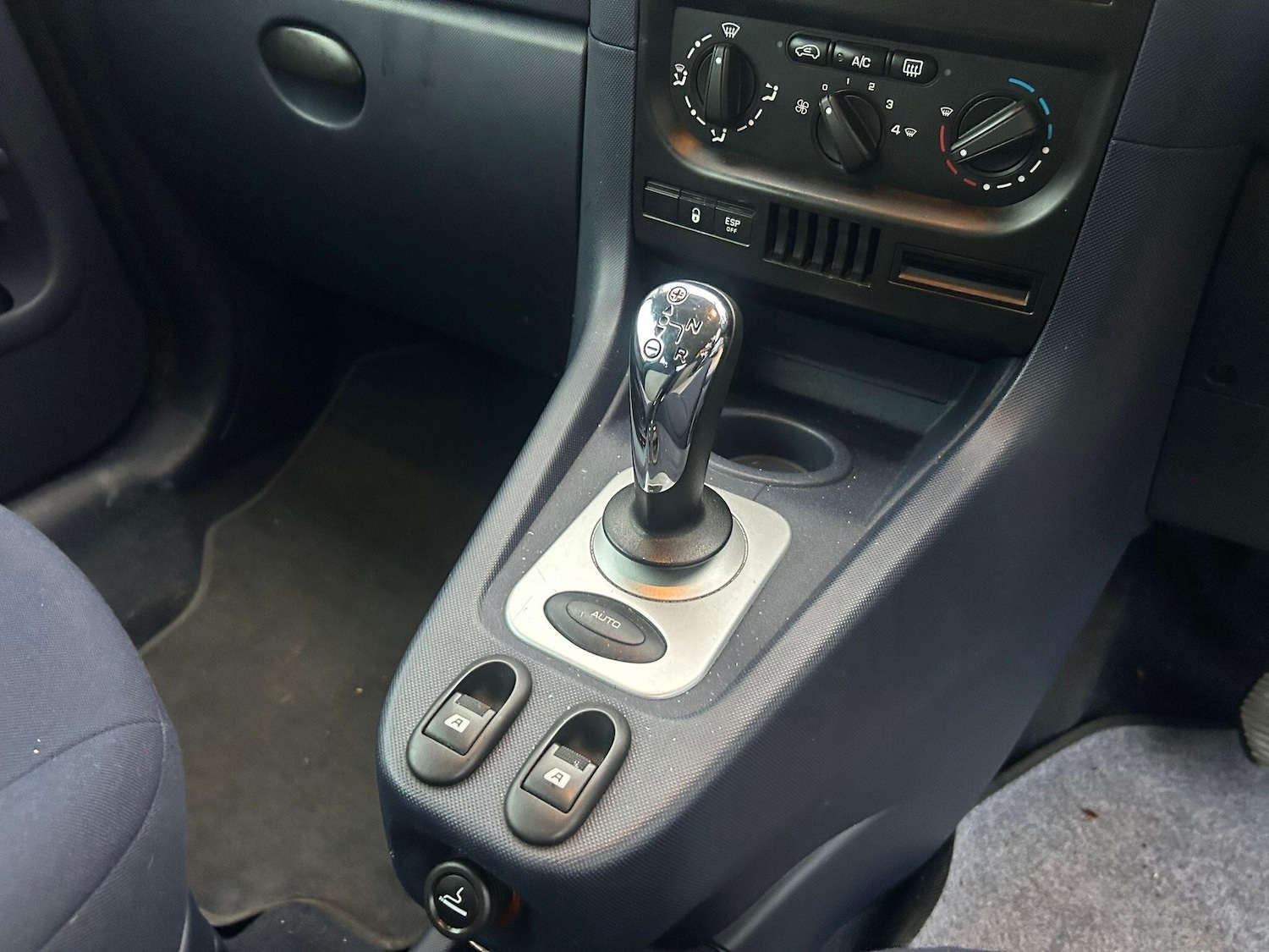 Used Peugeot 1007 2007 for sale - 77455646: Photo 9