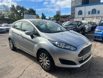 Used Ford Fiesta 2014 for sale - 79808120: Photo
