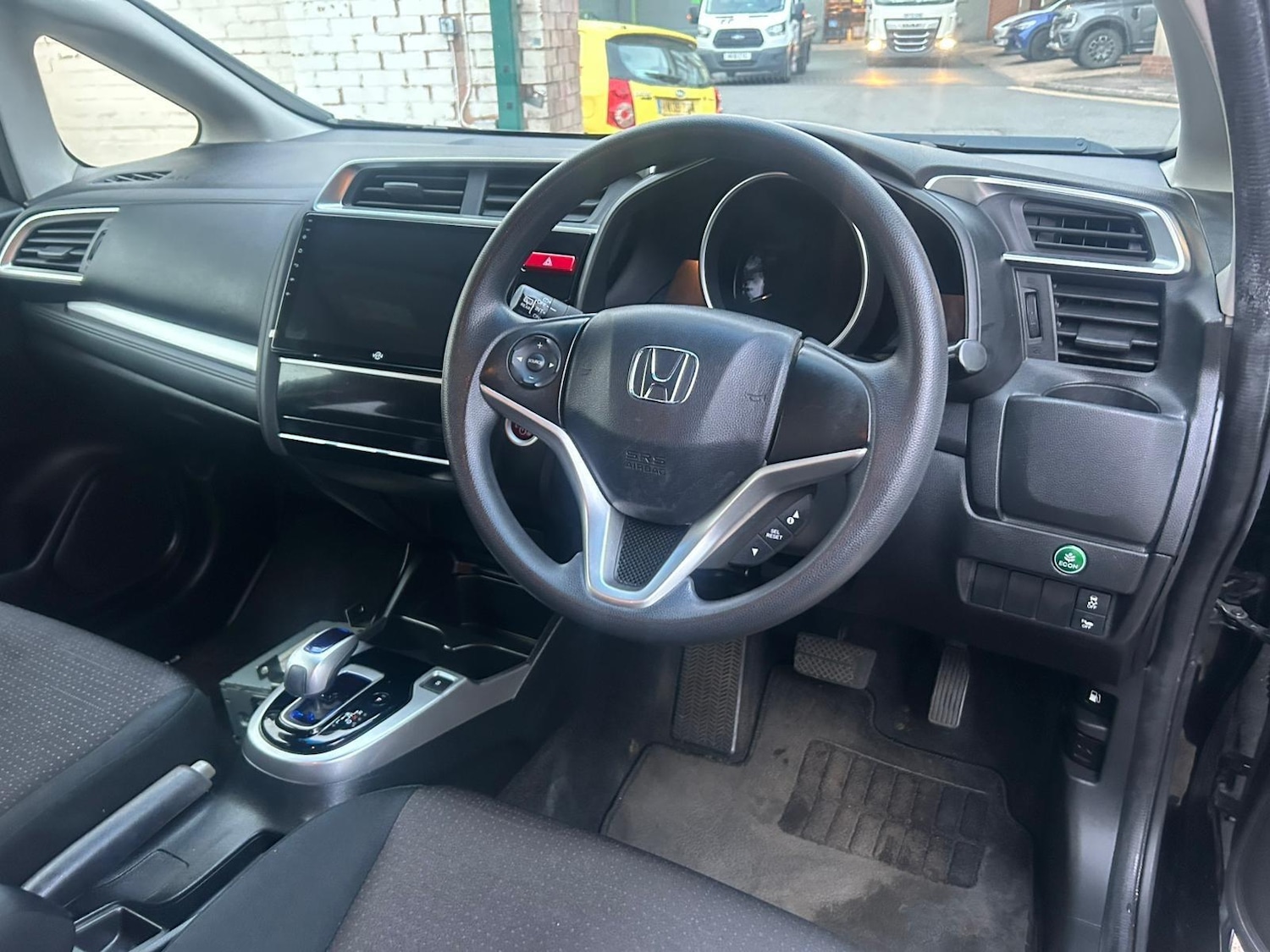 Used Honda Fit for sale - 76996042: Photo 9