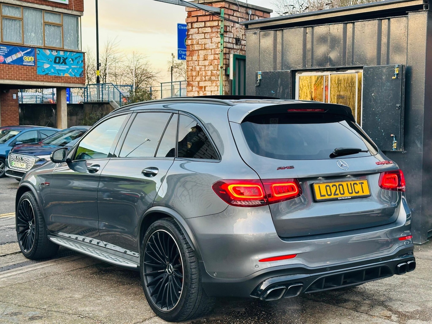 Used Mercedes-Benz GLC 2020 for sale - 76964371: Photo 10