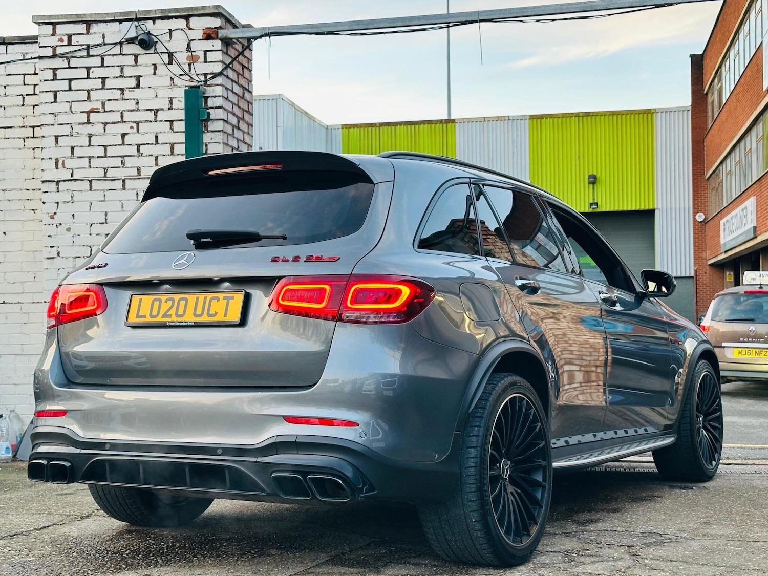 Used Mercedes-Benz GLC 2020 for sale - 76964371: Photo 18