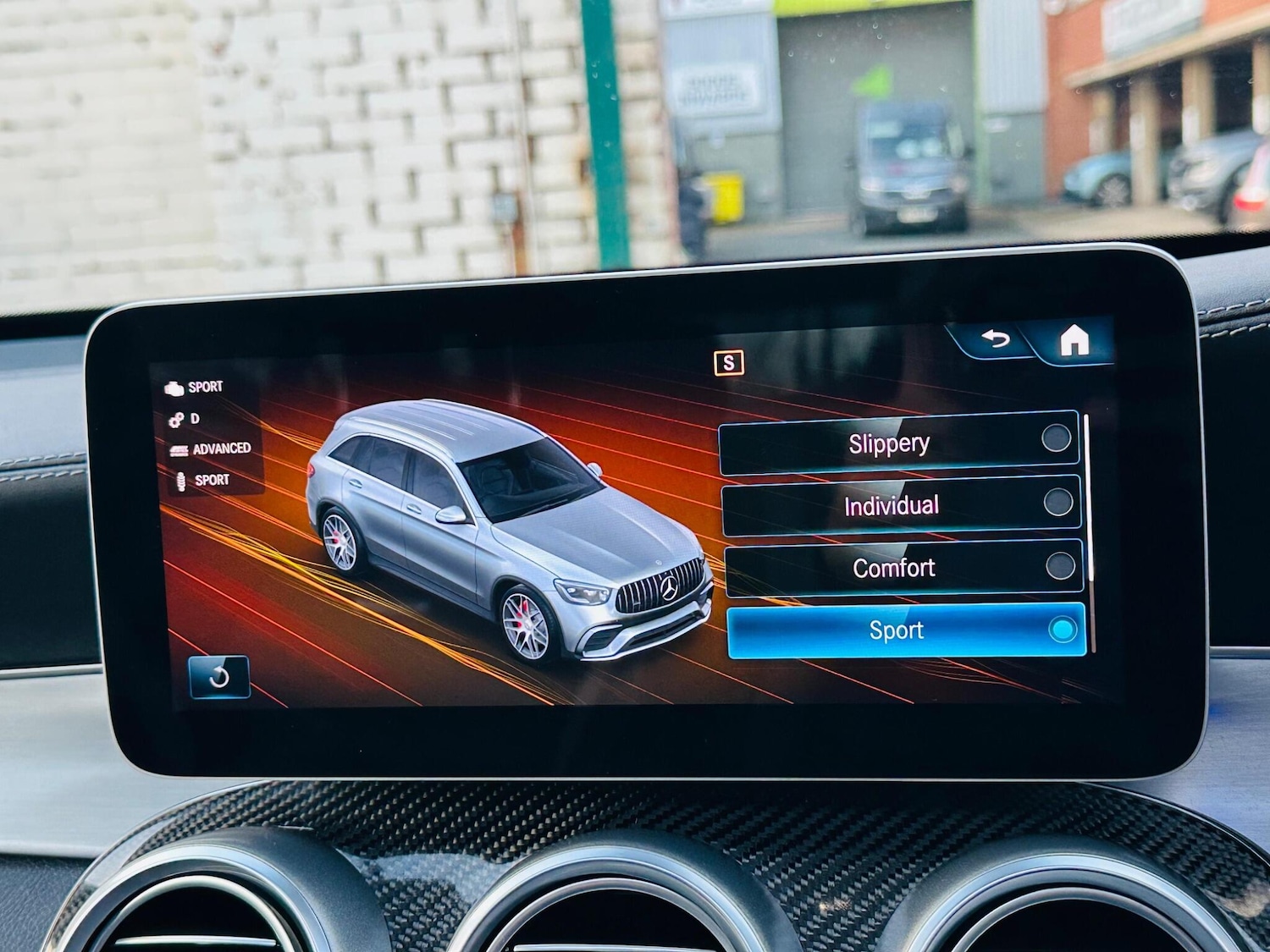 Used Mercedes-Benz GLC 2020 for sale - 76964371: Photo 36