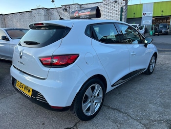 Used Renault Clio 2014 for sale - 76742379: Photo