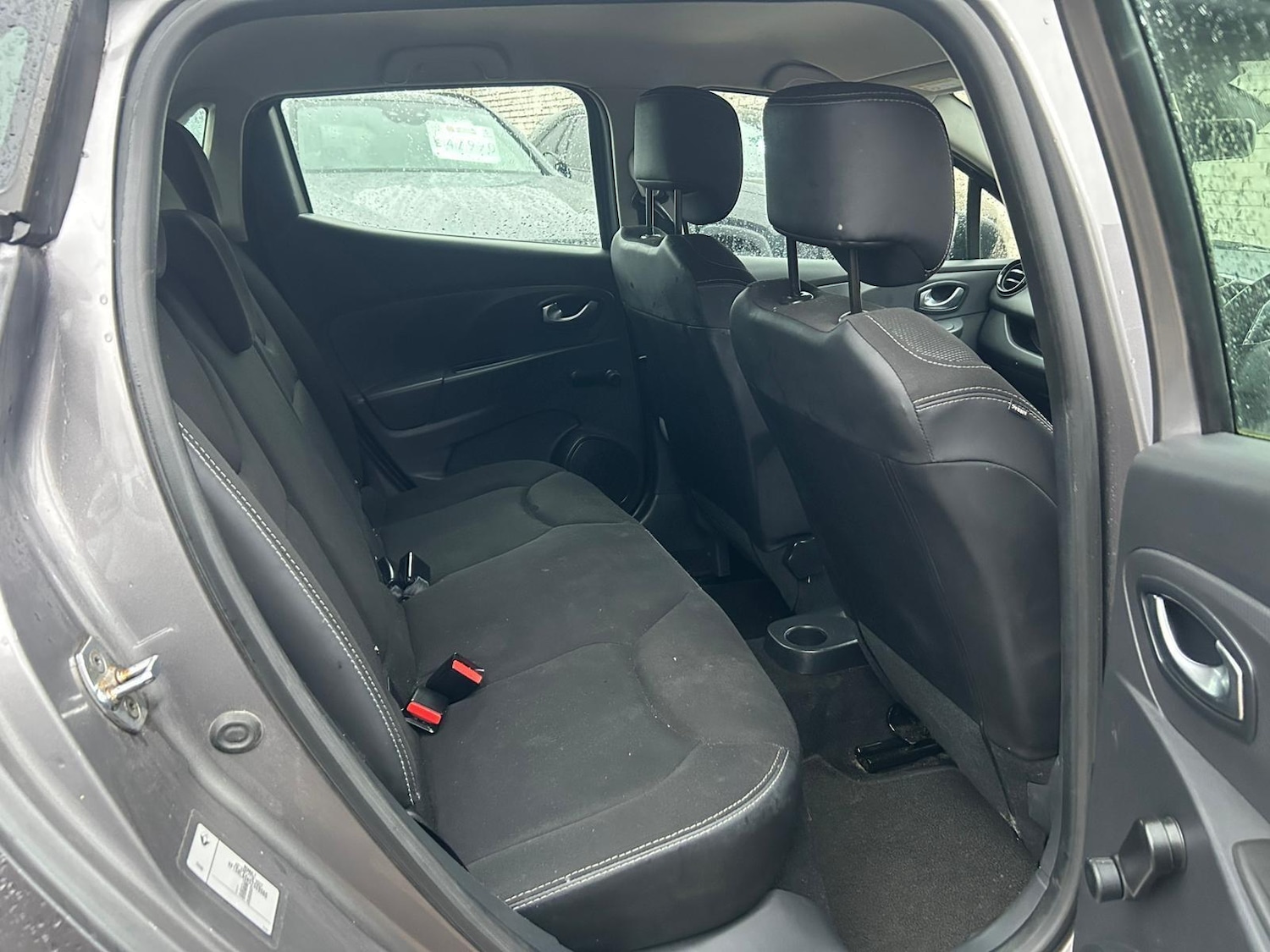 Used Renault Clio for sale - 77737762: Photo 10