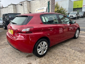 Used Peugeot 308 2015 for sale - 76336881: Photo