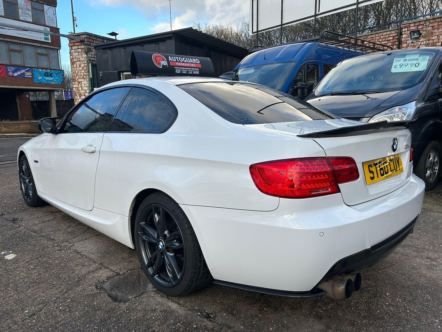 Used BMW 3 Series 2010 for sale - 77237619: Photo 4