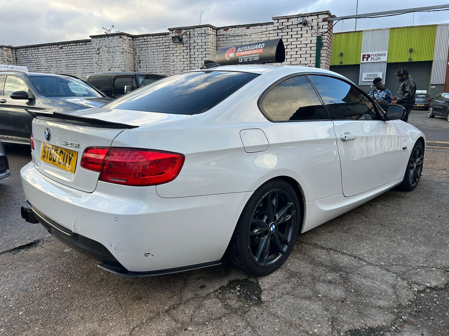 Used BMW 3 Series 2010 for sale - 77237619: Photo 5