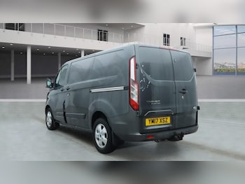 Used Ford Transit Custom 2017 for sale - 76975751: Photo