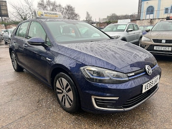 Used Volkswagen Golf 2020 for sale - 77425454: Photo