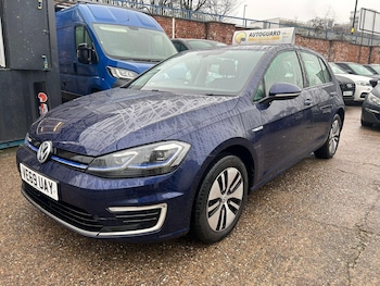 Used Volkswagen Golf 2020 for sale - 77425454: Photo