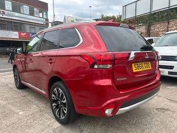 Used Mitsubishi Outlander 2016 for sale - 75670704: Photo